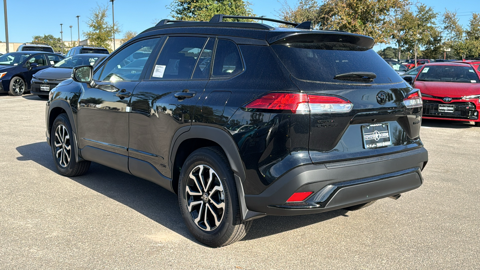 2024 Toyota Corolla Cross Hybrid SE 5