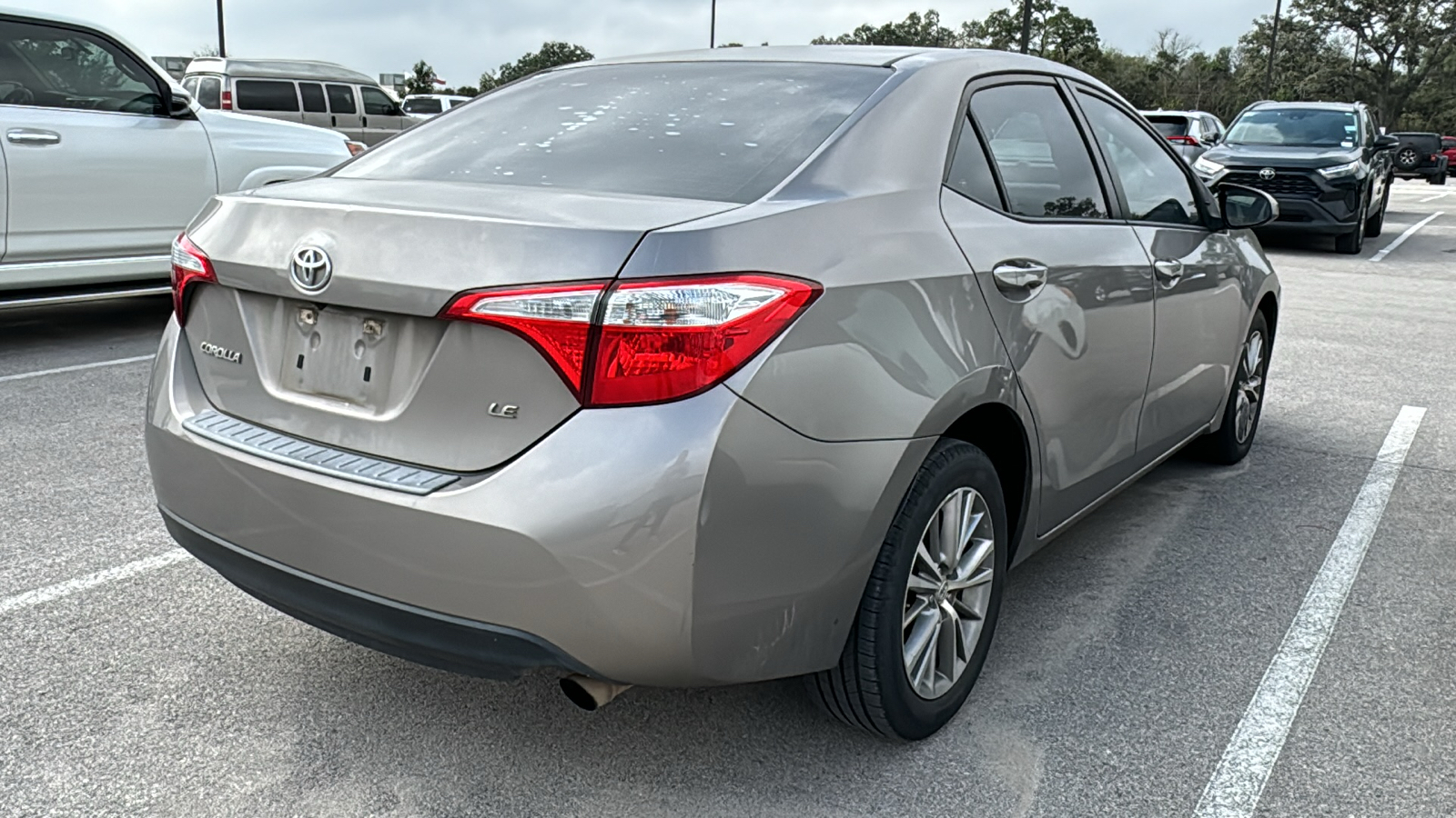 2015 Toyota Corolla L 10