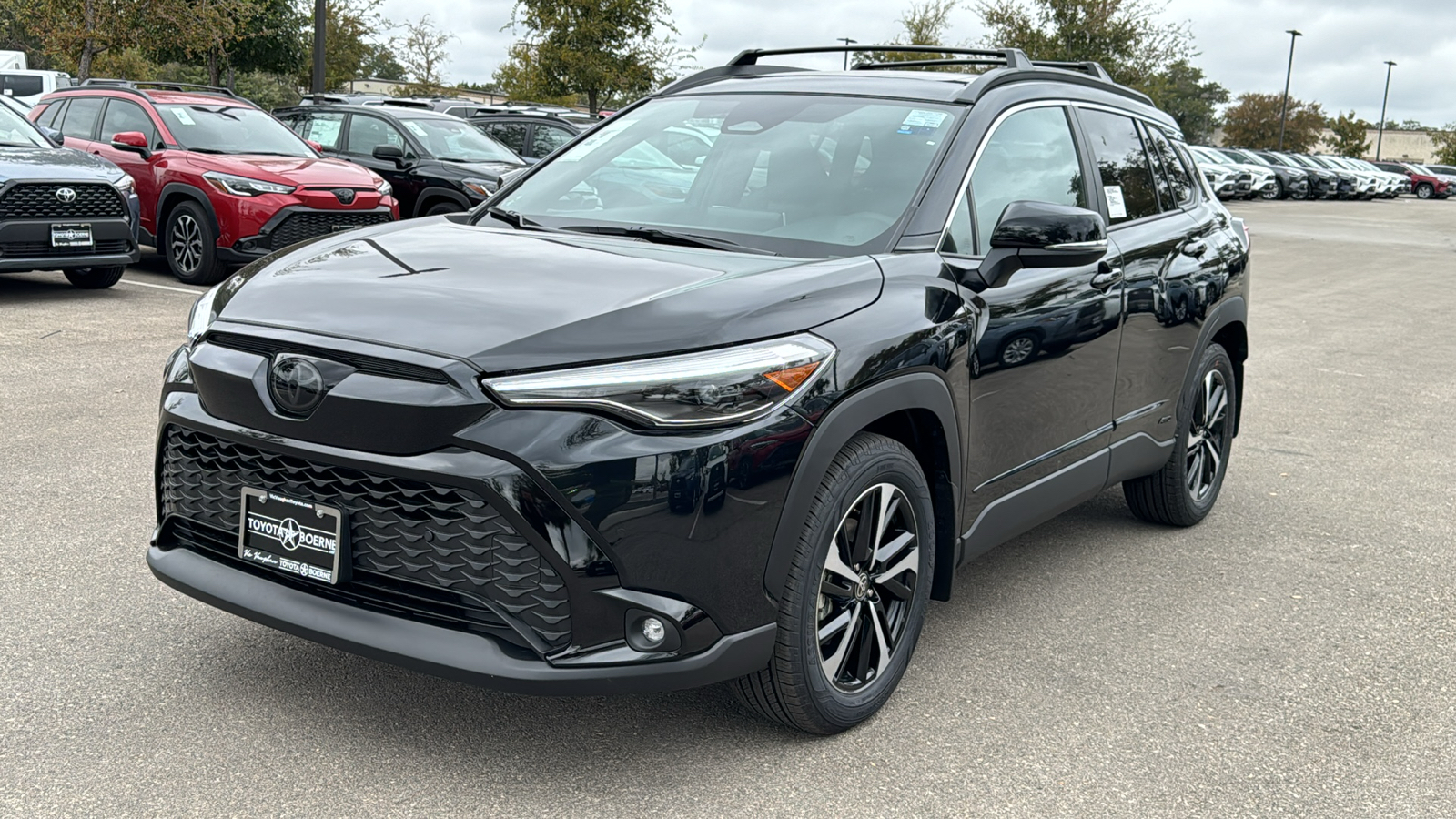 2024 Toyota Corolla Cross Hybrid XSE 3