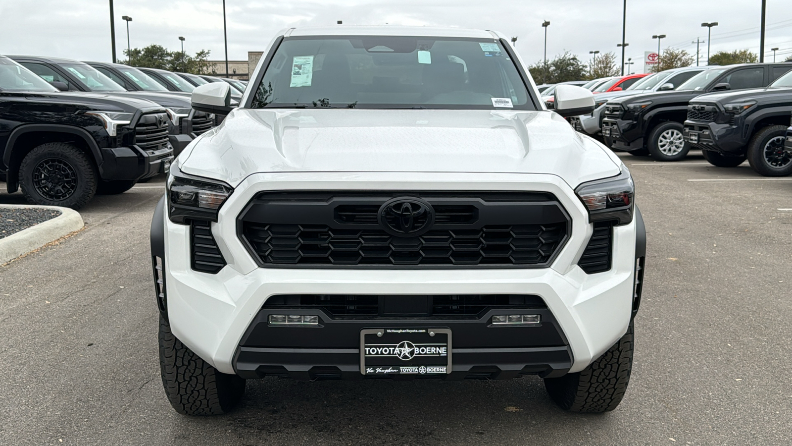 2024 Toyota Tacoma TRD Off-Road 2