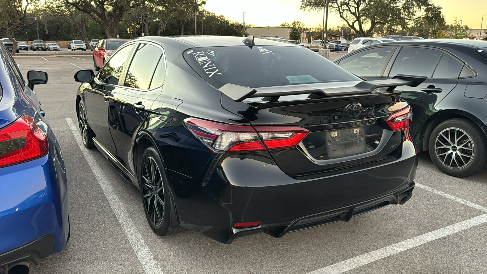 2021 Toyota Camry SE Nightshade 4