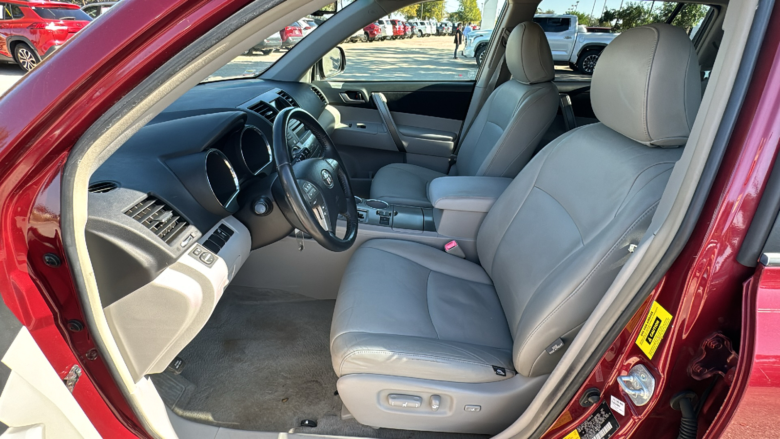 2008 Toyota Highlander Sport 13