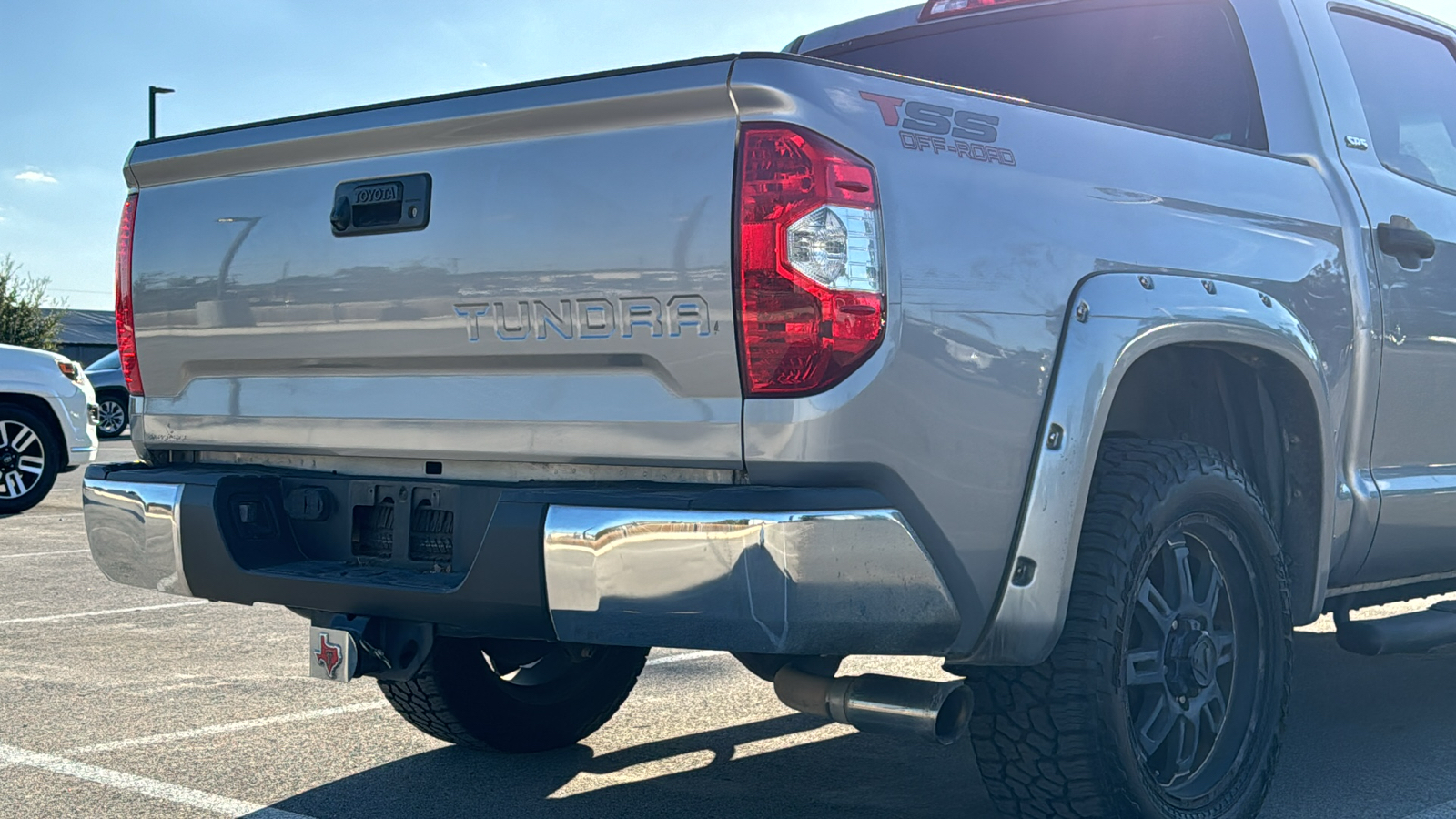 2015 Toyota Tundra SR5 8