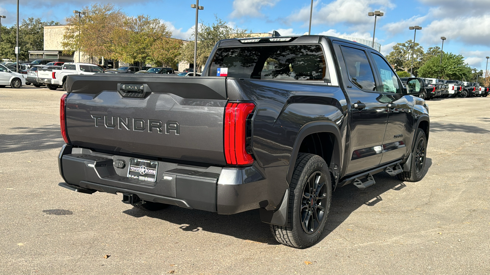 2025 Toyota Tundra SR5 8