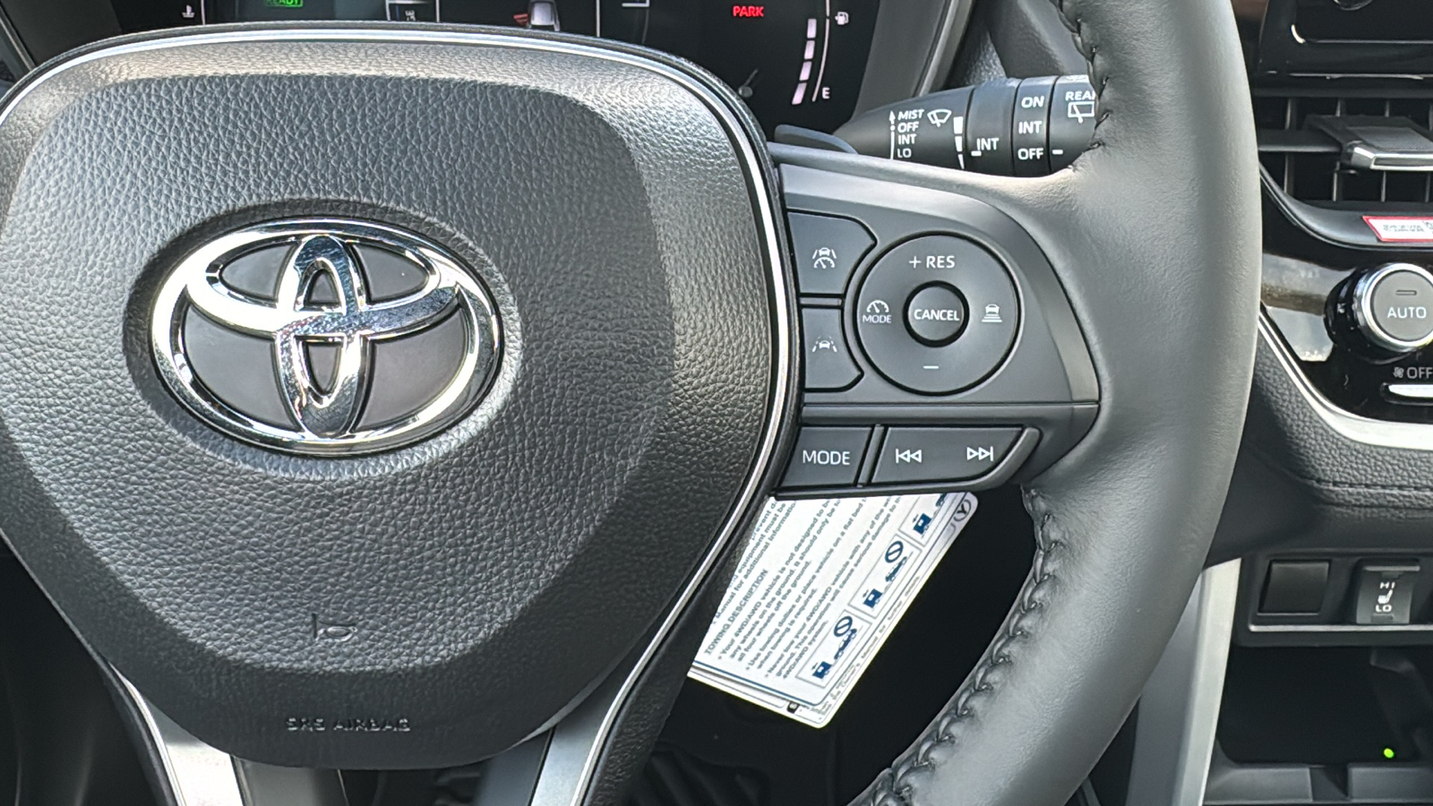 2024 Toyota Corolla Cross Hybrid XSE 21