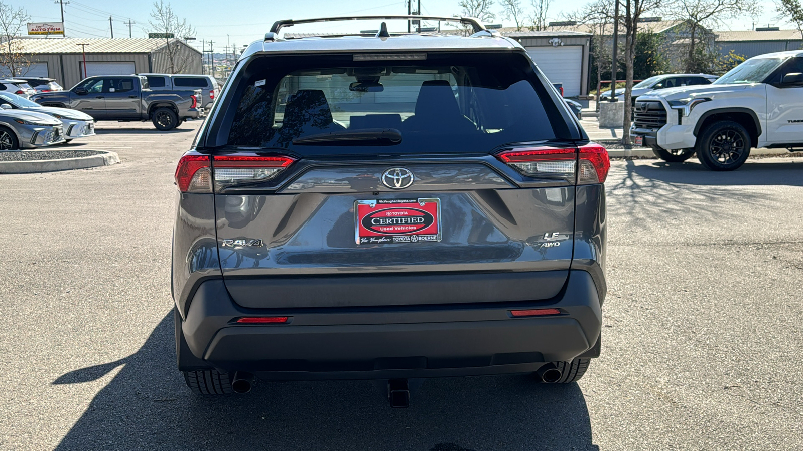 2019 Toyota RAV4 LE 6