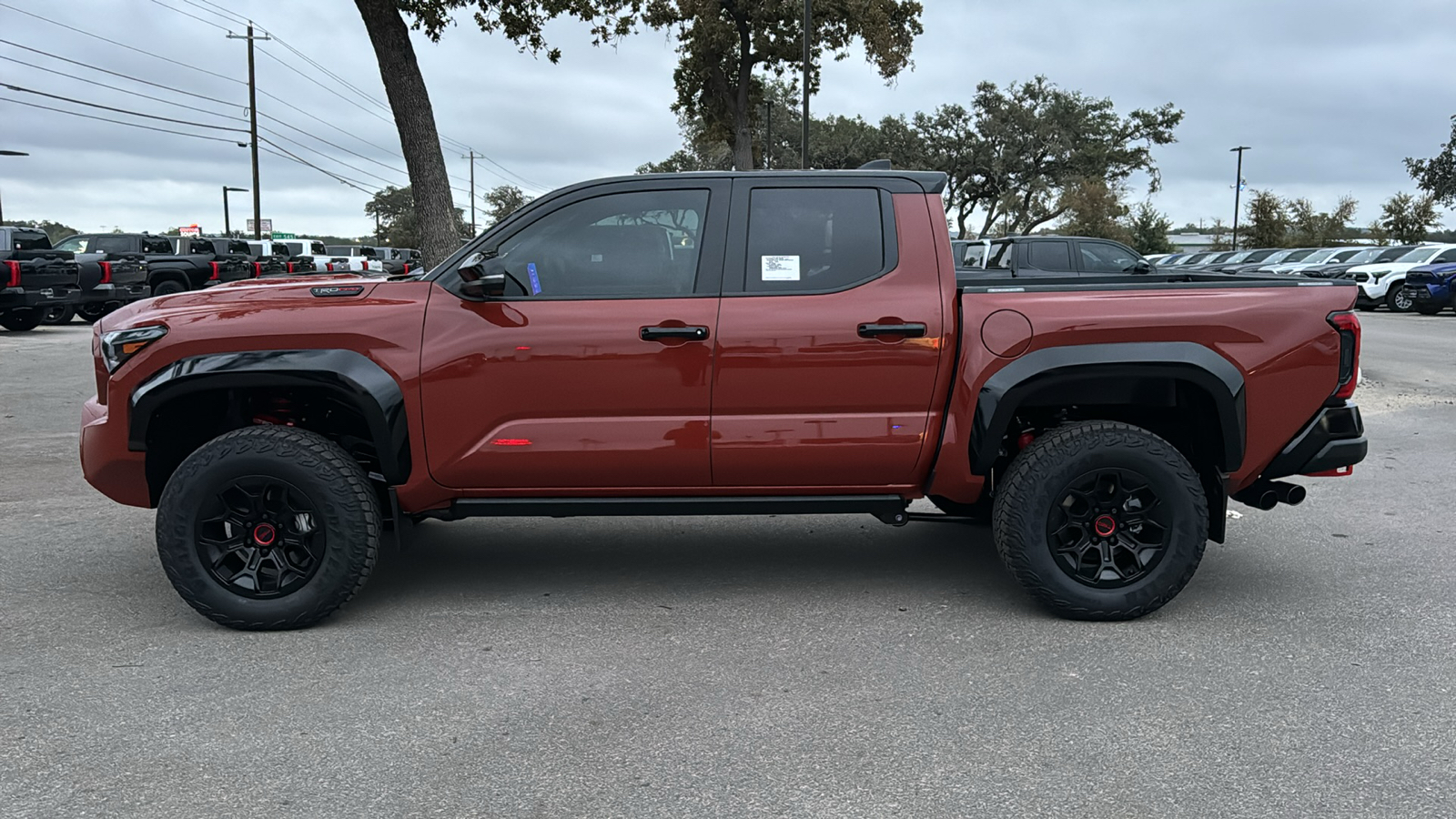 2024 Toyota Tacoma Hybrid TRD Pro 4