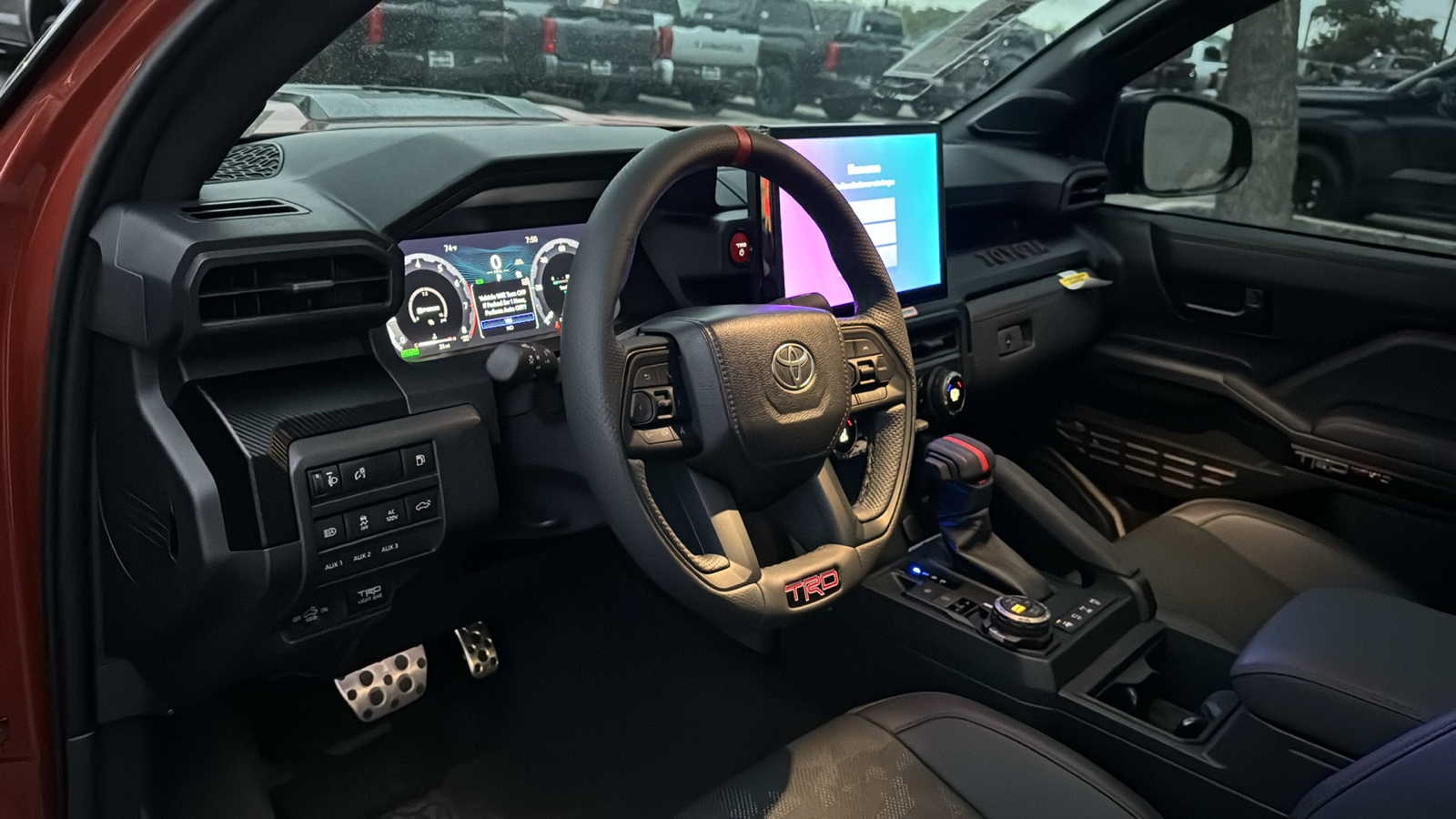 2024 Toyota Tacoma Hybrid TRD Pro 12