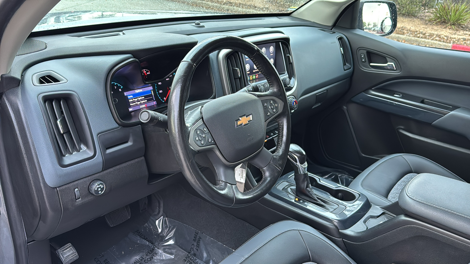 2022 Chevrolet Colorado Z71 12