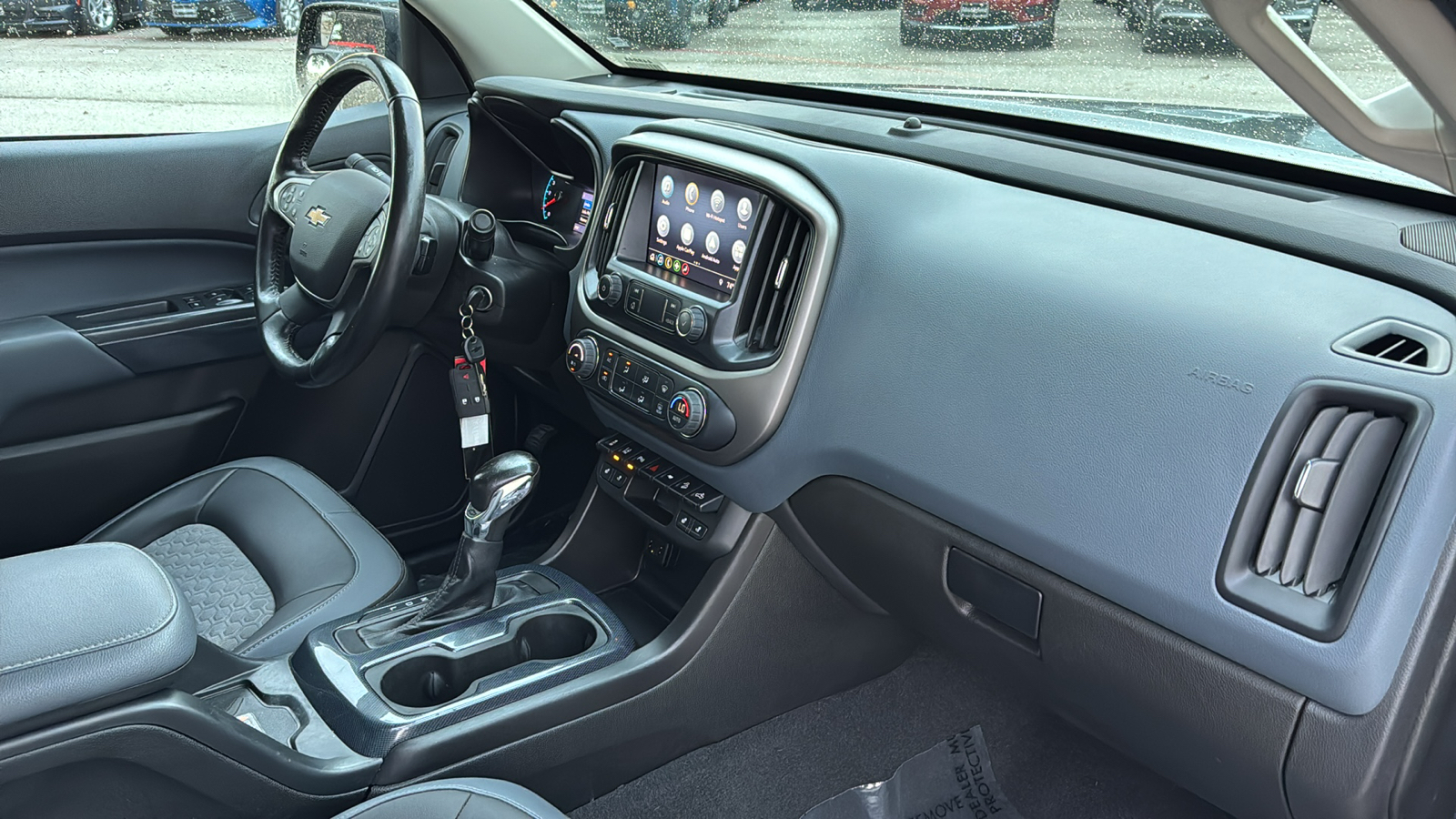 2022 Chevrolet Colorado Z71 33