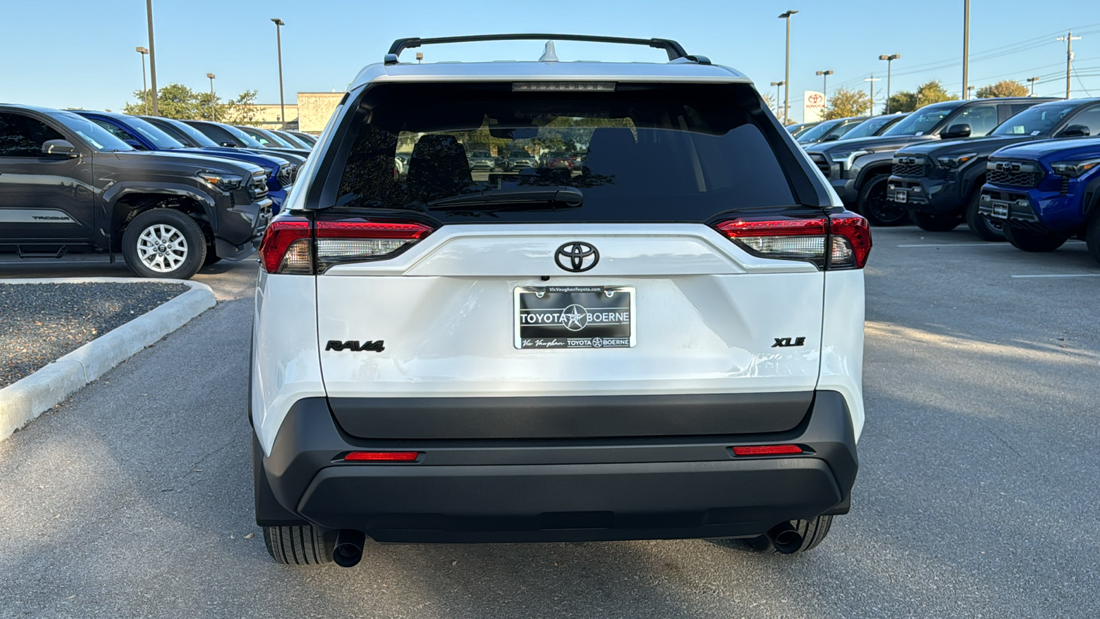 2024 Toyota RAV4 XLE 6