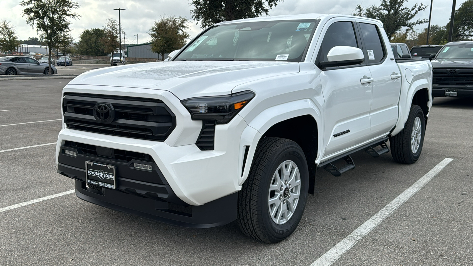 2024 Toyota Tacoma SR5 3