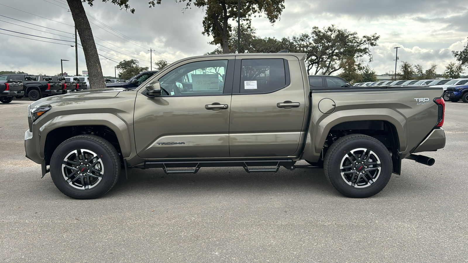 2024 Toyota Tacoma TRD Sport 4