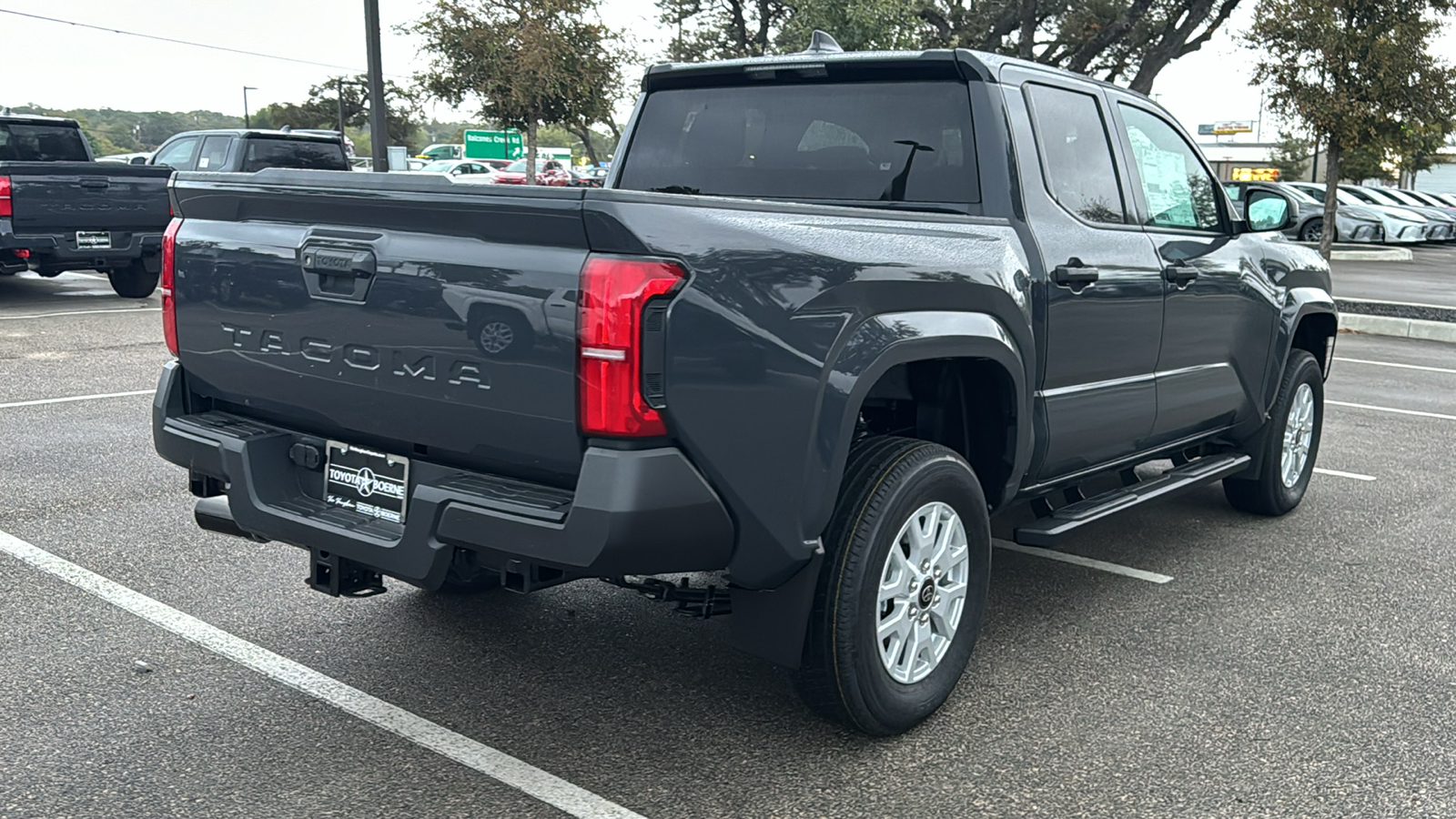 2024 Toyota Tacoma SR 8