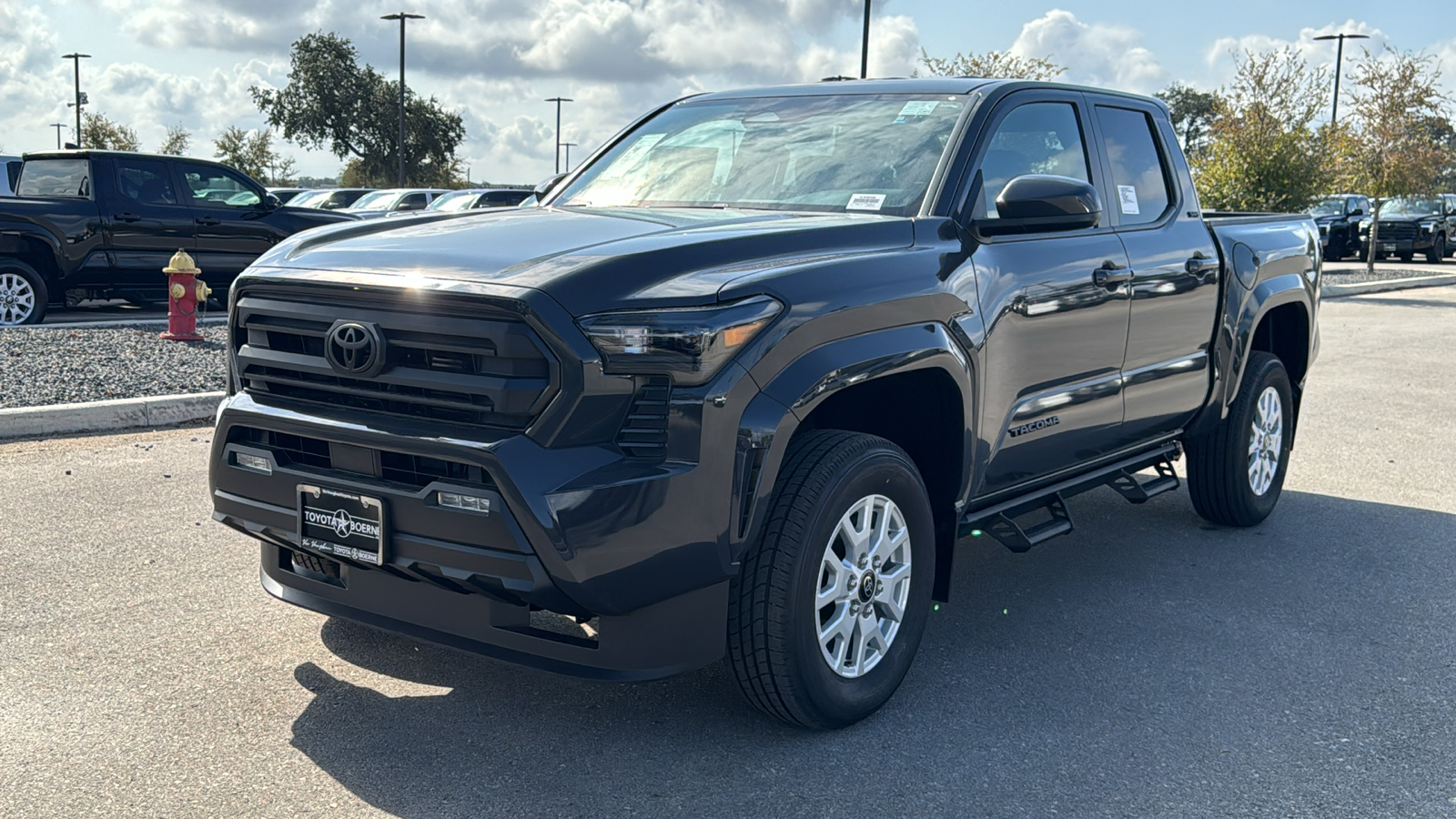 2024 Toyota Tacoma SR5 3