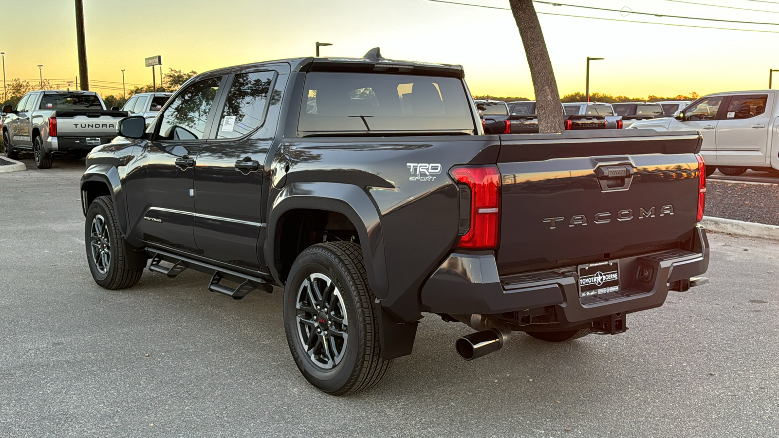 2024 Toyota Tacoma TRD Sport 5