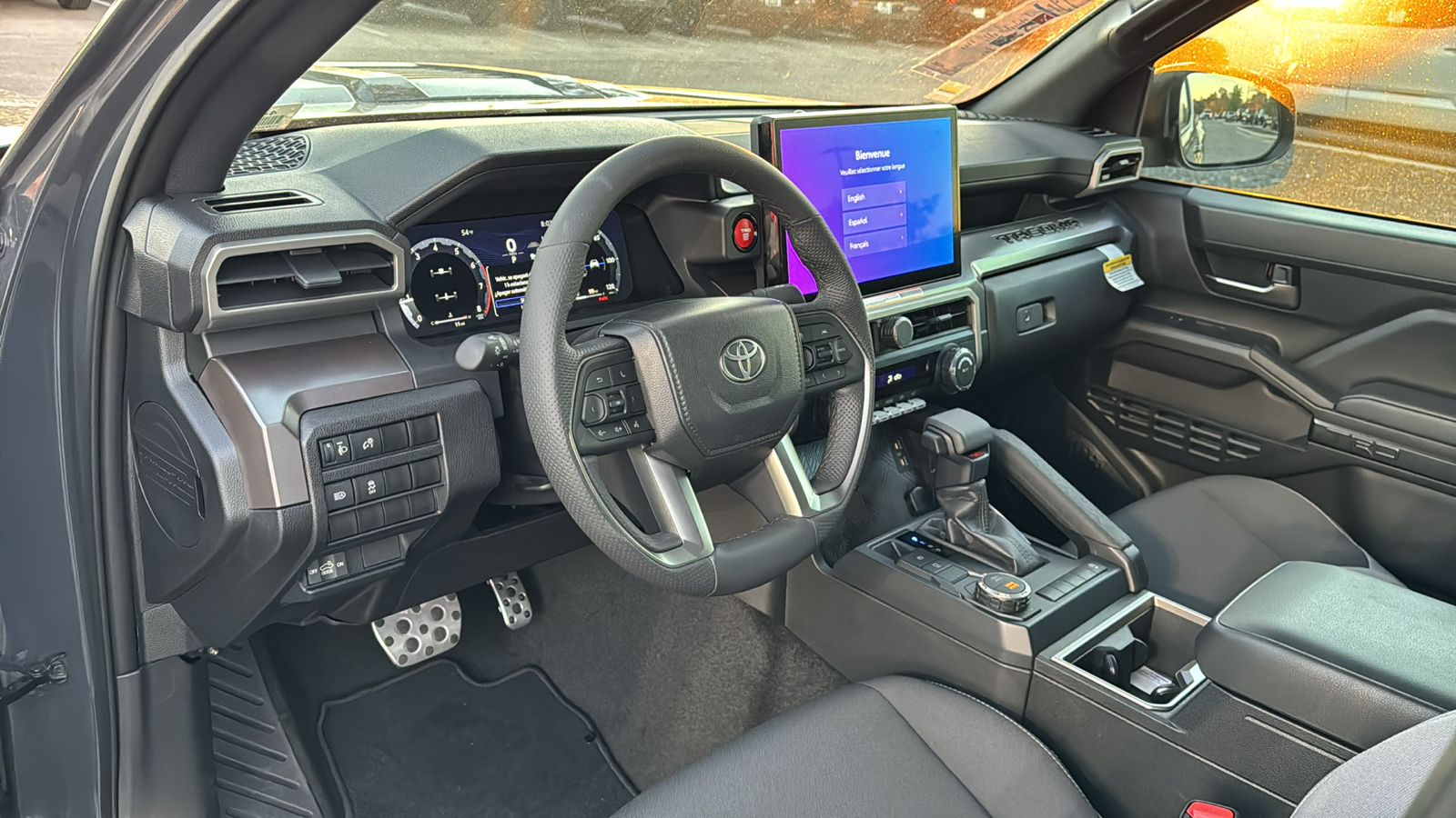 2024 Toyota Tacoma TRD Sport 12