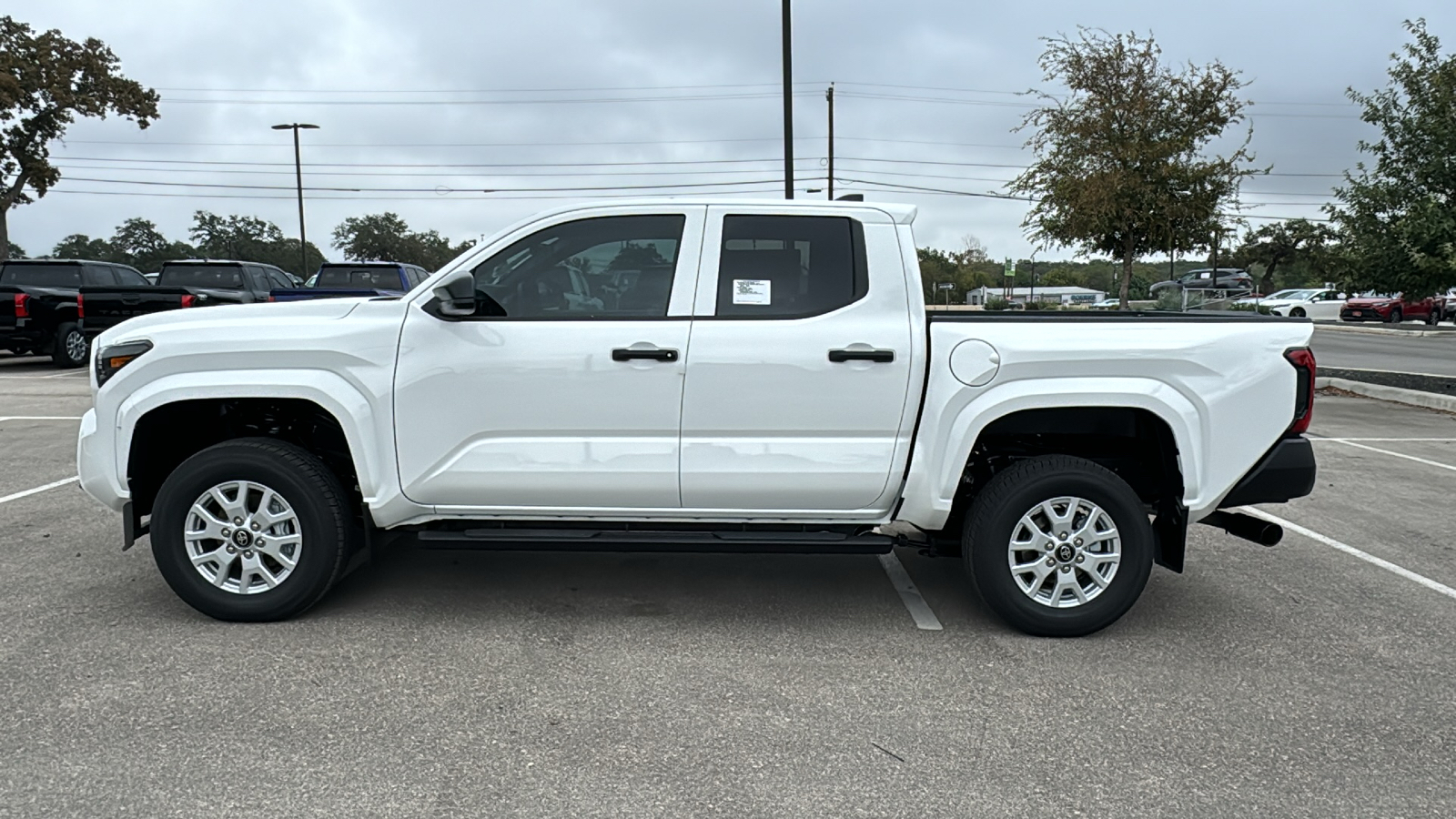 2024 Toyota Tacoma SR 4