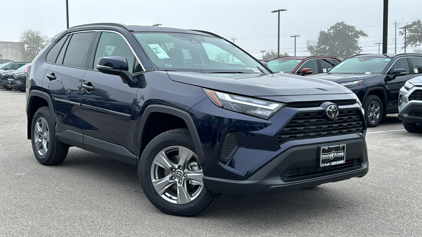 2024 Toyota RAV4 XLE 24