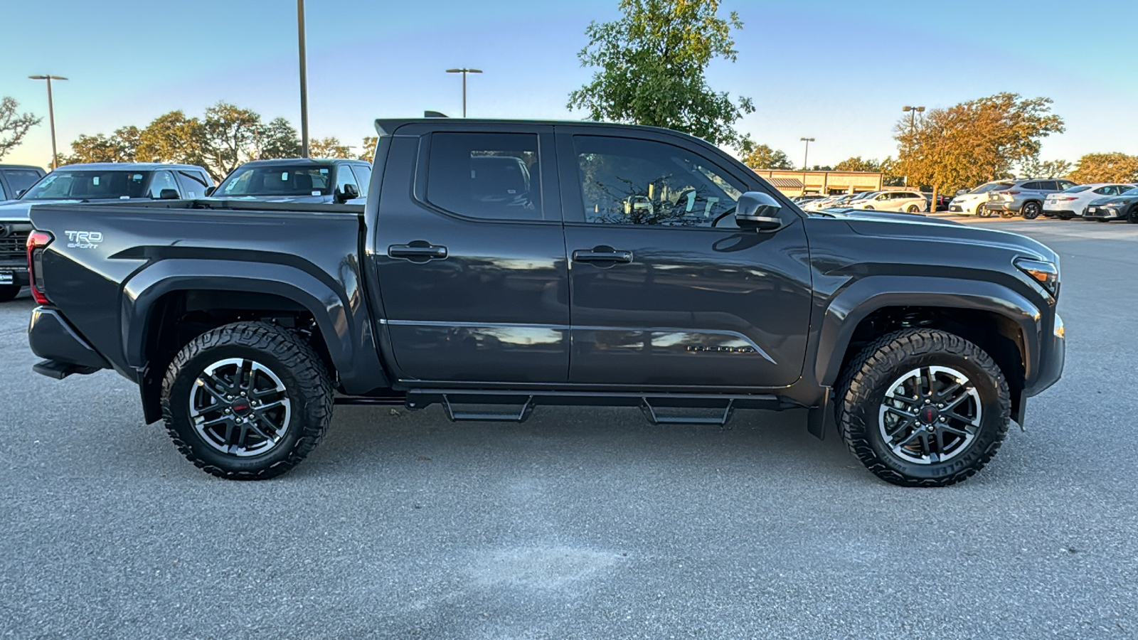 2024 Toyota Tacoma TRD Sport 8