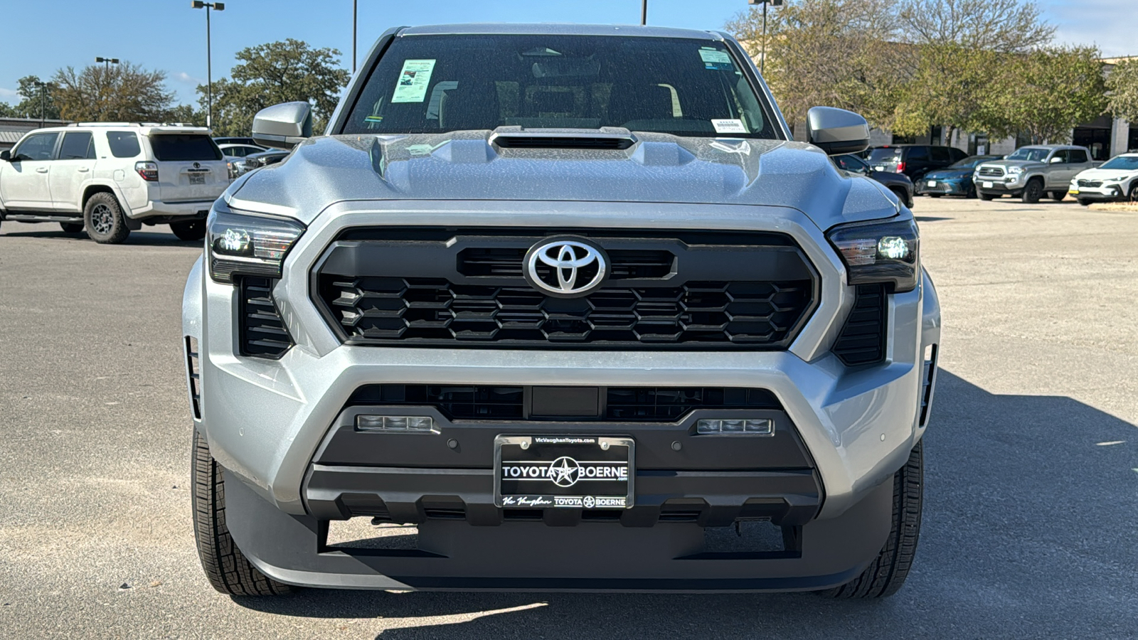 2024 Toyota Tacoma Hybrid TRD Sport 2