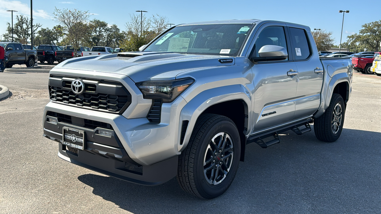 2024 Toyota Tacoma Hybrid TRD Sport 3