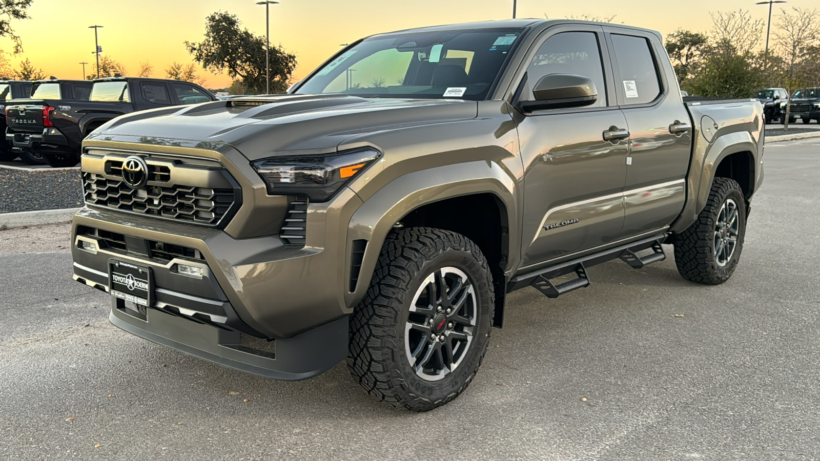 2024 Toyota Tacoma TRD Sport 3