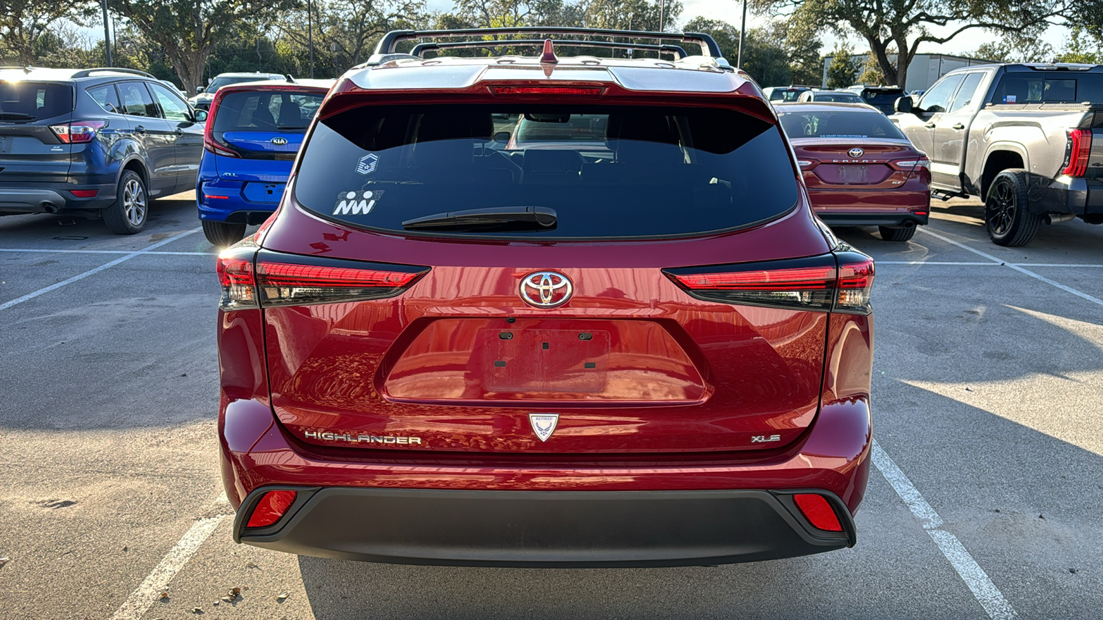 2022 Toyota Highlander XLE 6