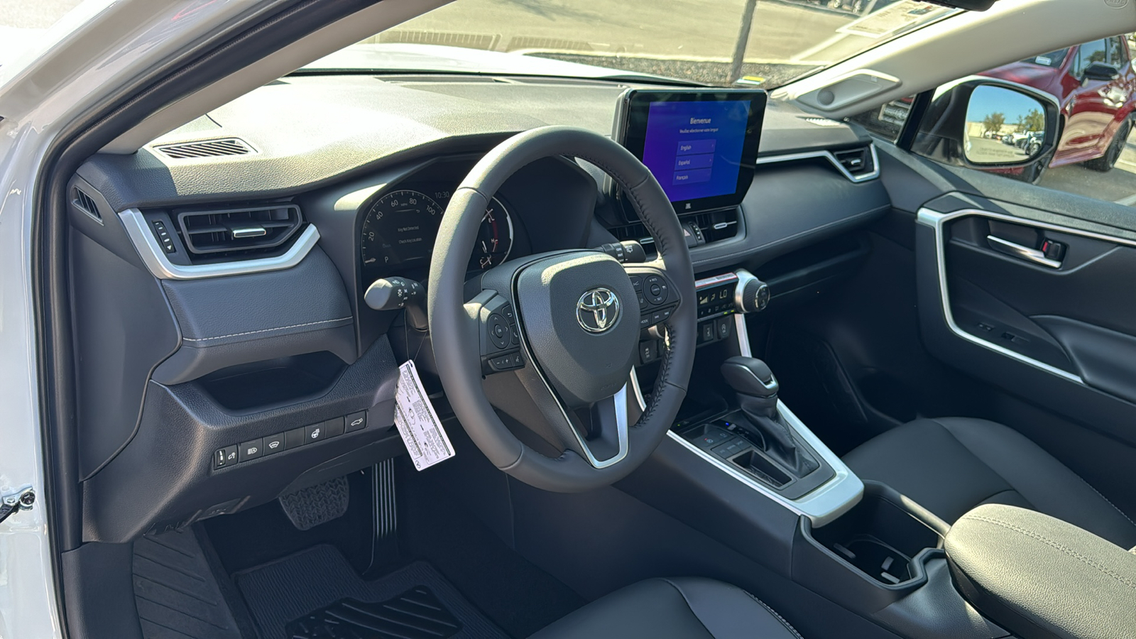 2024 Toyota RAV4 XLE Premium 12