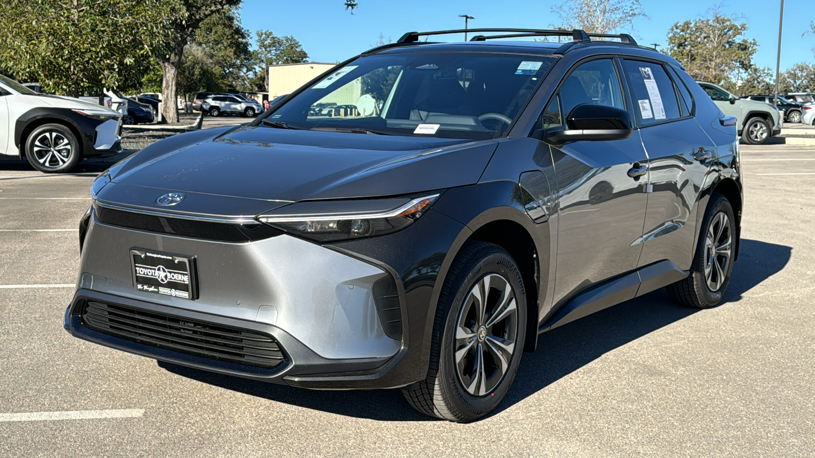 2024 Toyota bZ4X XLE 3