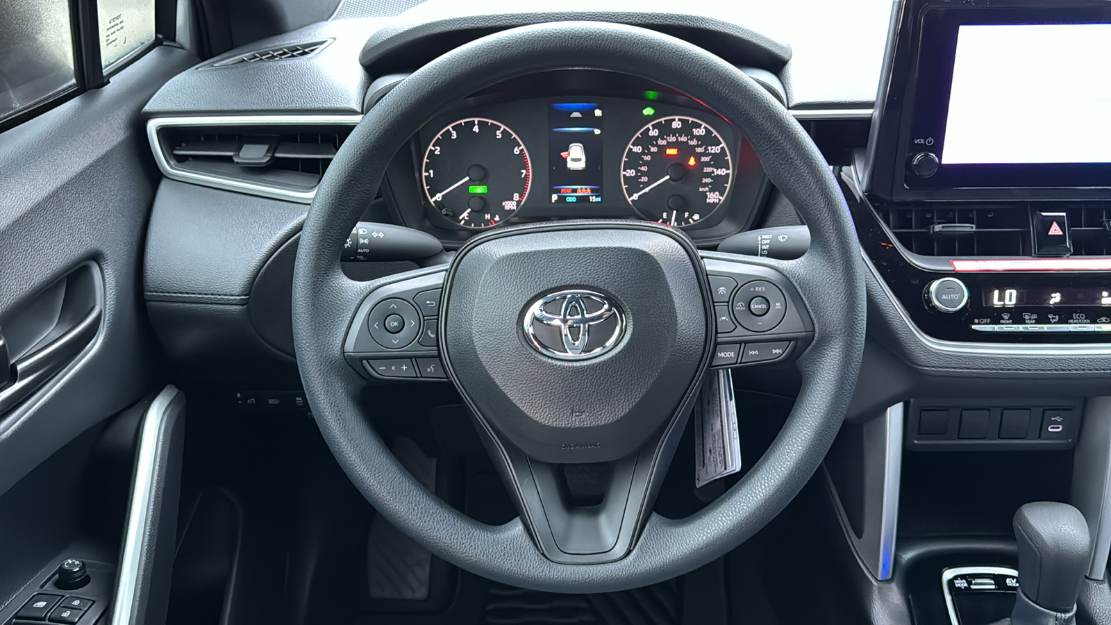 2024 Toyota Corolla Cross Hybrid S 17