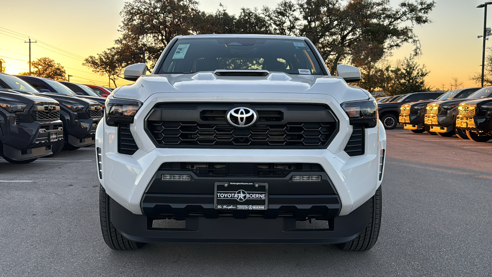 2024 Toyota Tacoma TRD Sport 2