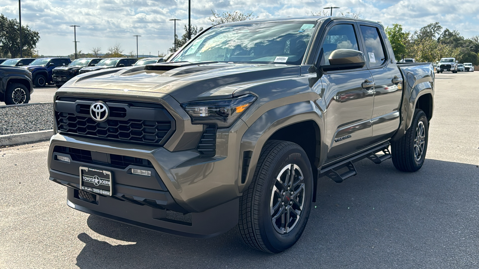 2024 Toyota Tacoma TRD Sport 3