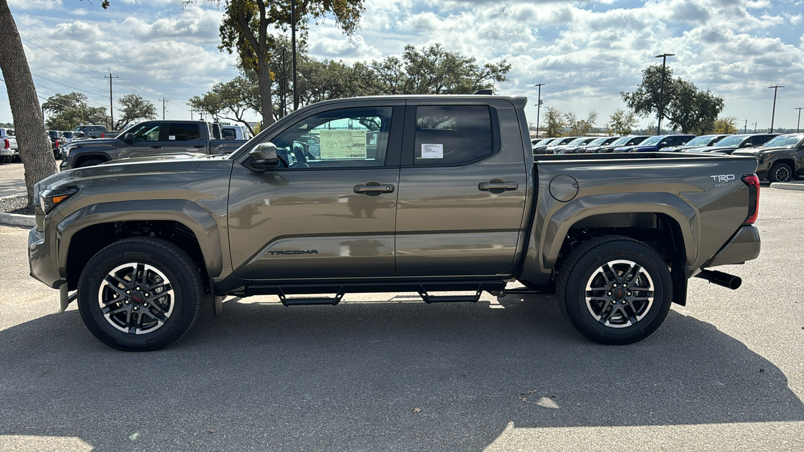 2024 Toyota Tacoma TRD Sport 4