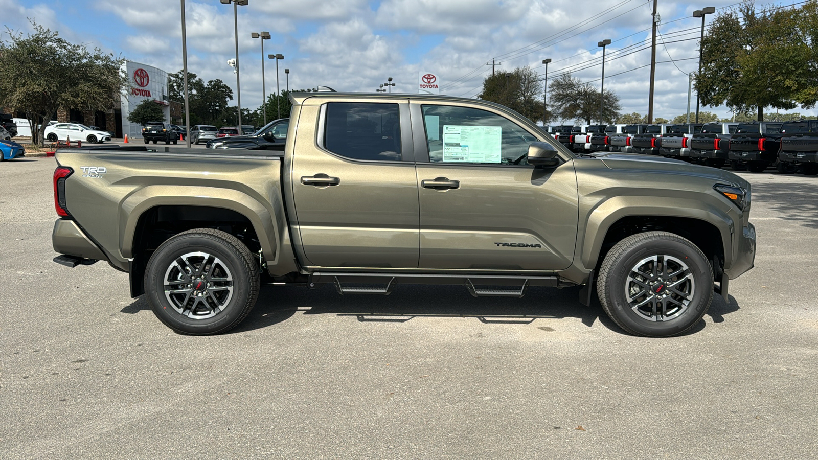 2024 Toyota Tacoma TRD Sport 8