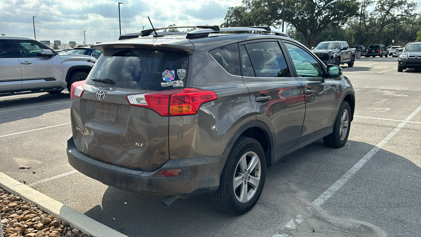 2015 Toyota RAV4 XLE 7