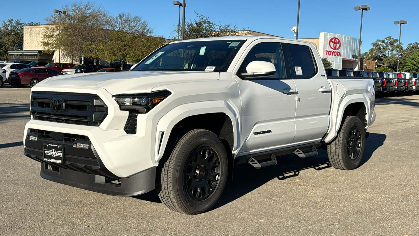 2024 Toyota Tacoma SR5 3