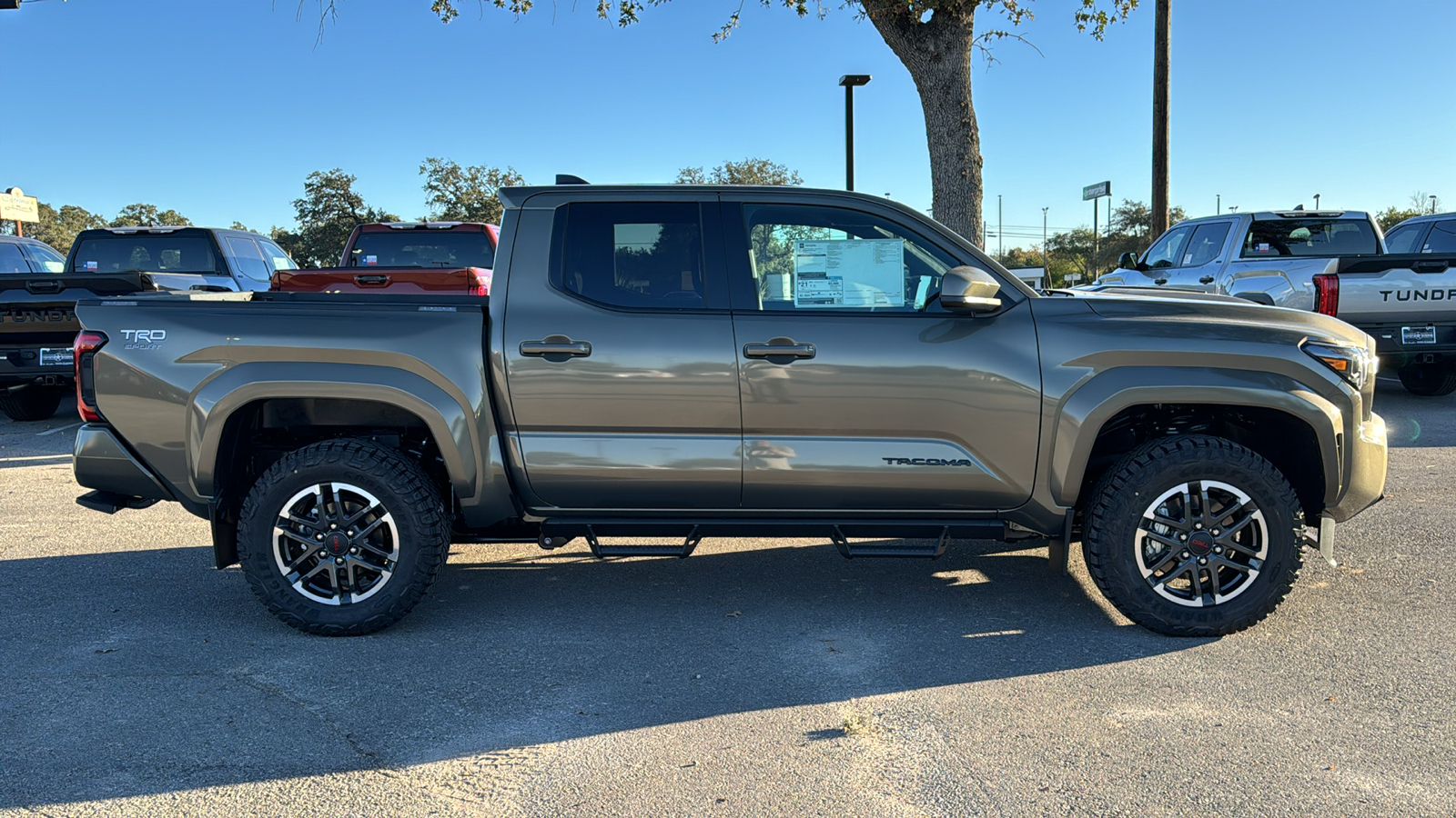 2024 Toyota Tacoma TRD Sport 8