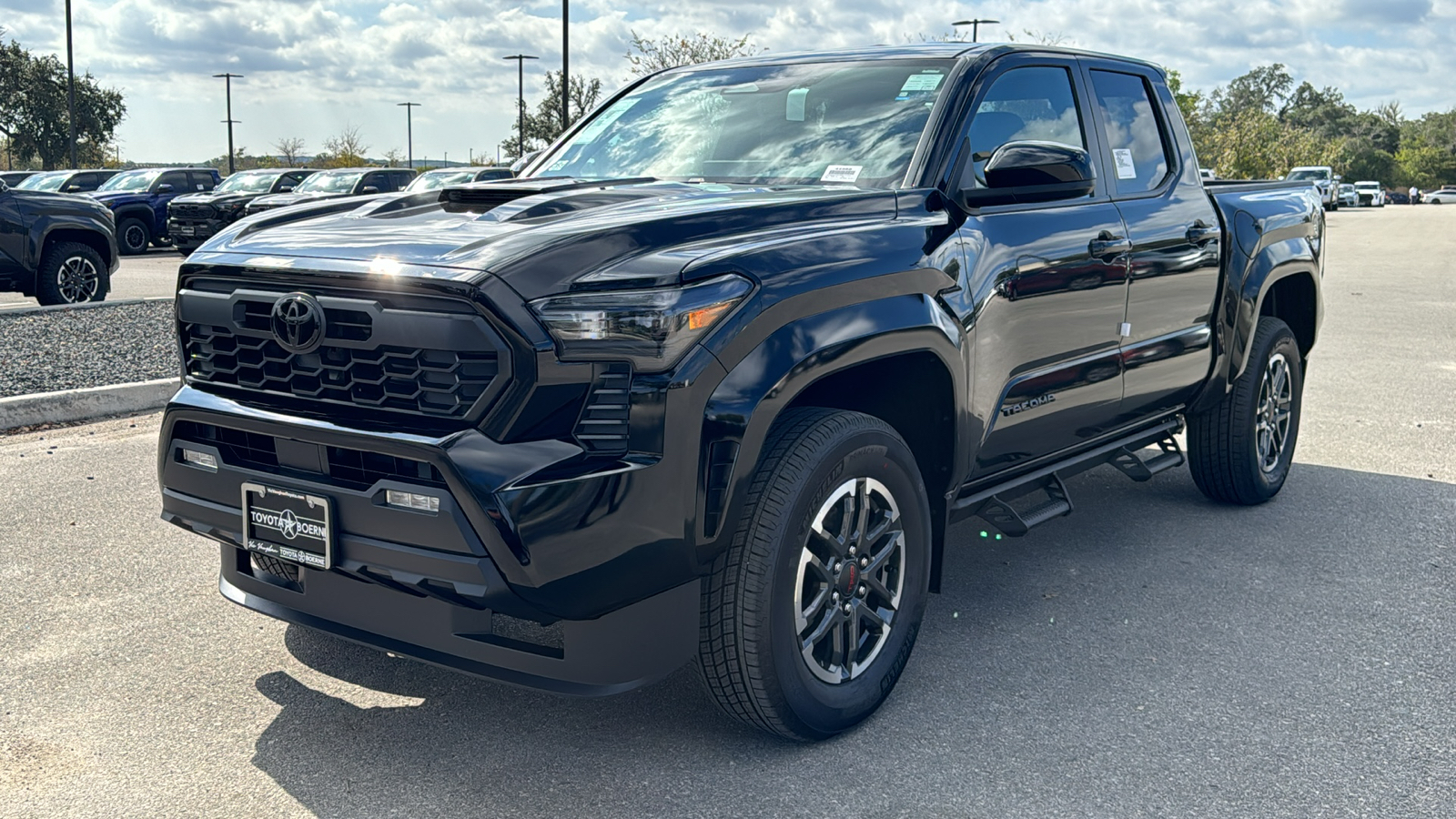 2024 Toyota Tacoma TRD Sport 3