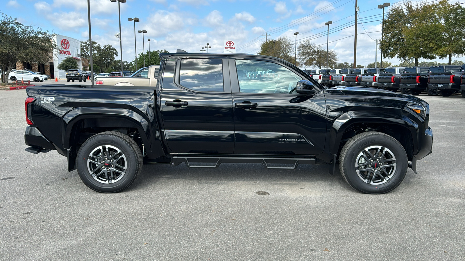 2024 Toyota Tacoma TRD Sport 8