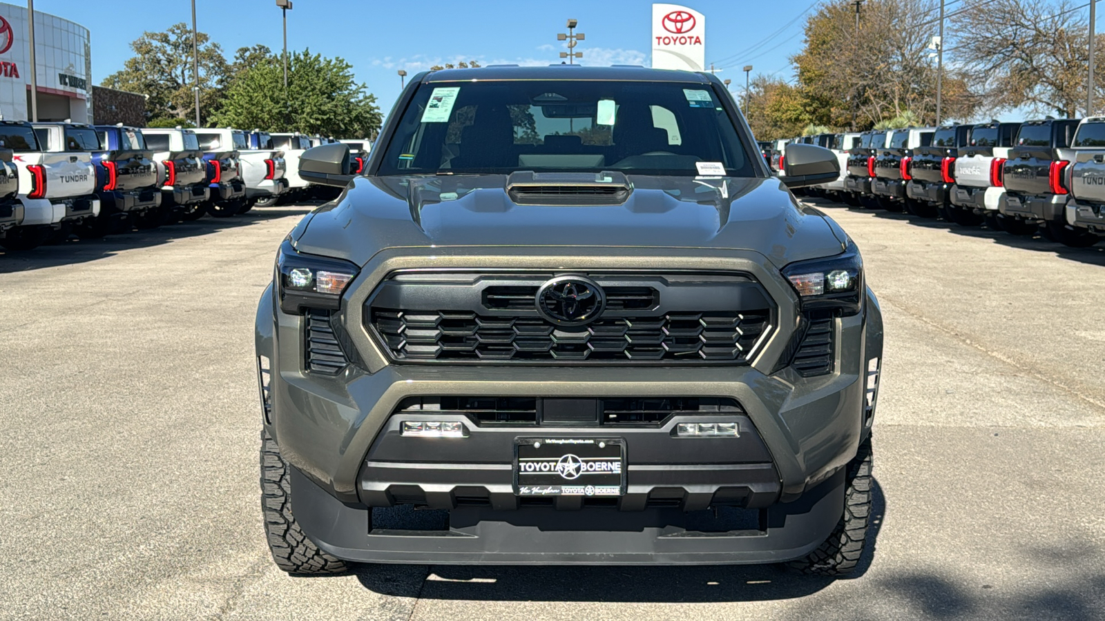 2024 Toyota Tacoma TRD Sport 3