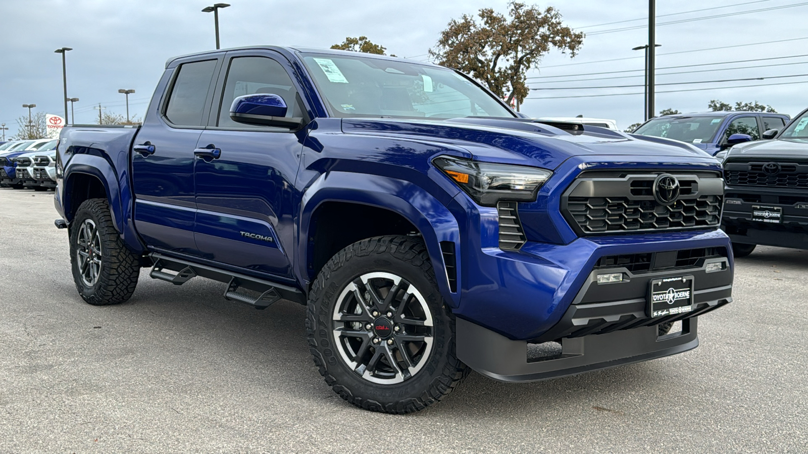 2024 Toyota Tacoma TRD Sport 2