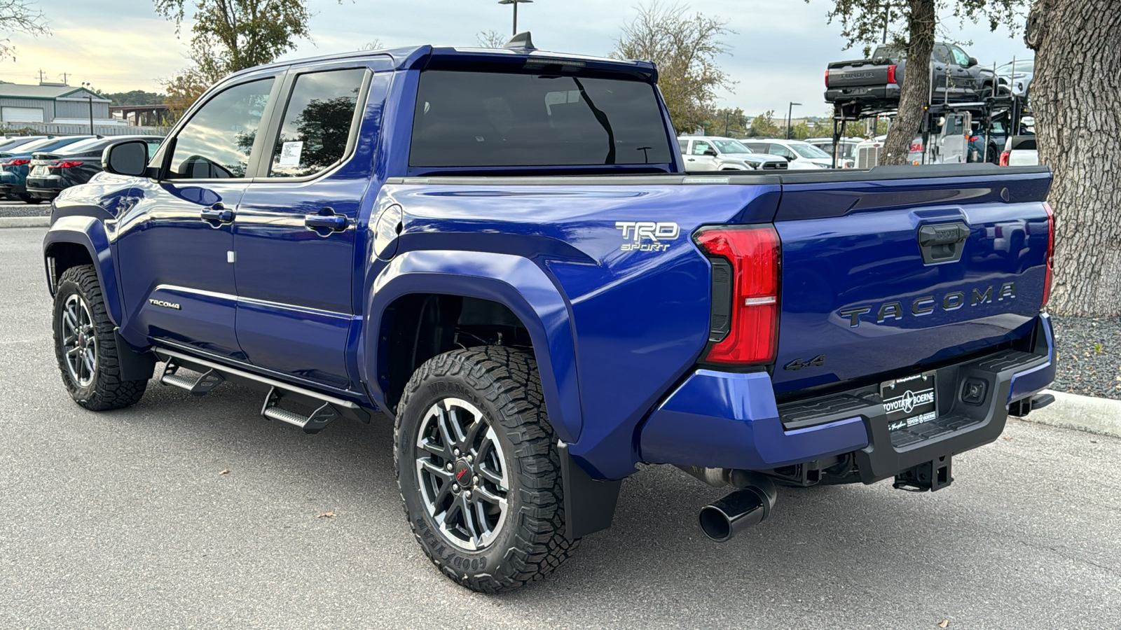 2024 Toyota Tacoma TRD Sport 6