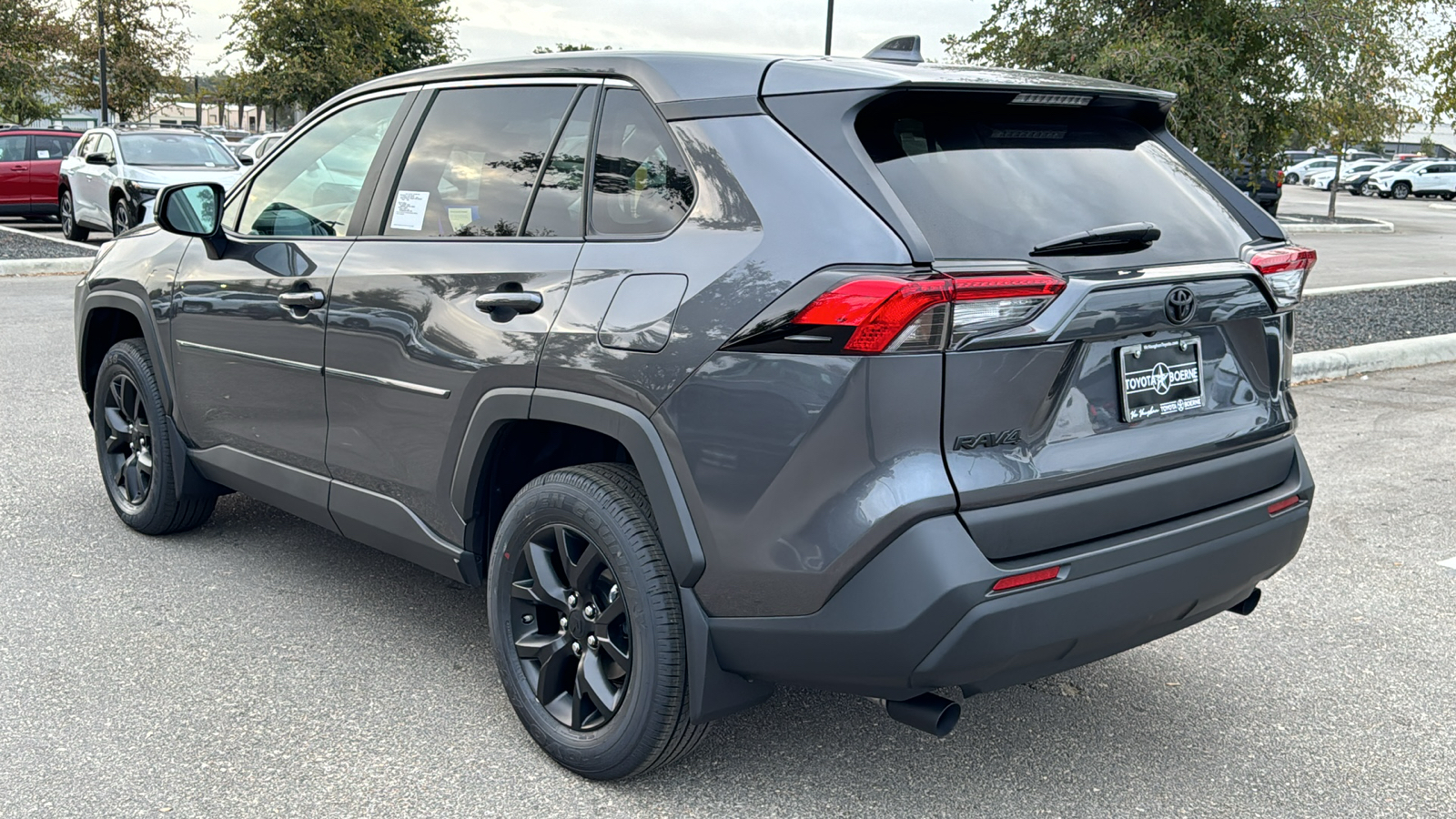 2024 Toyota RAV4 LE 5