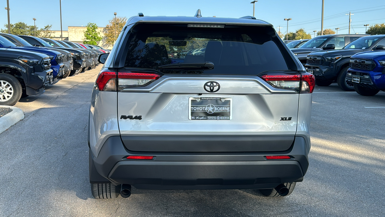 2024 Toyota RAV4 XLE Premium 6