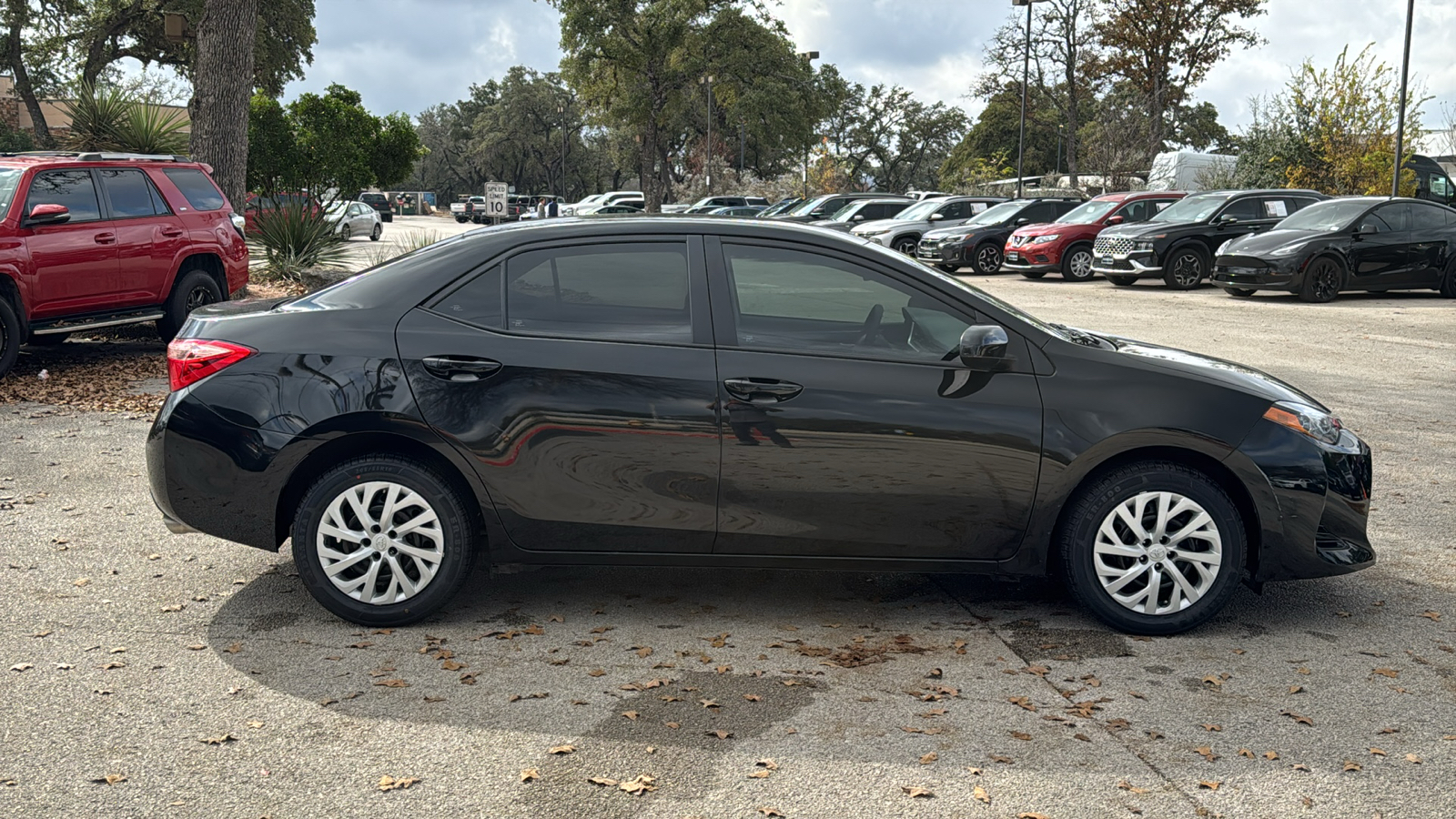 2019 Toyota Corolla LE 8