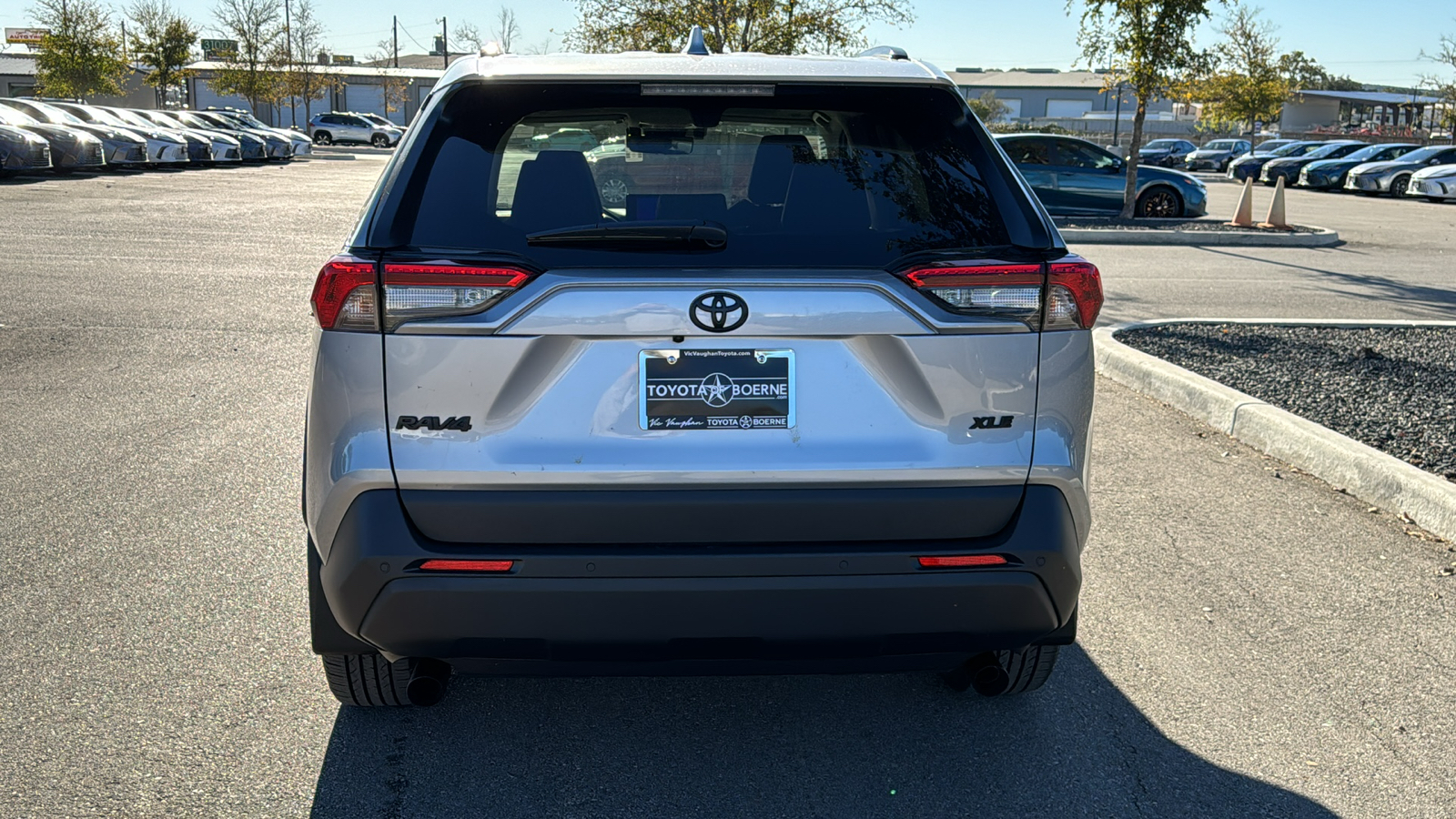 2024 Toyota RAV4 XLE Premium 6