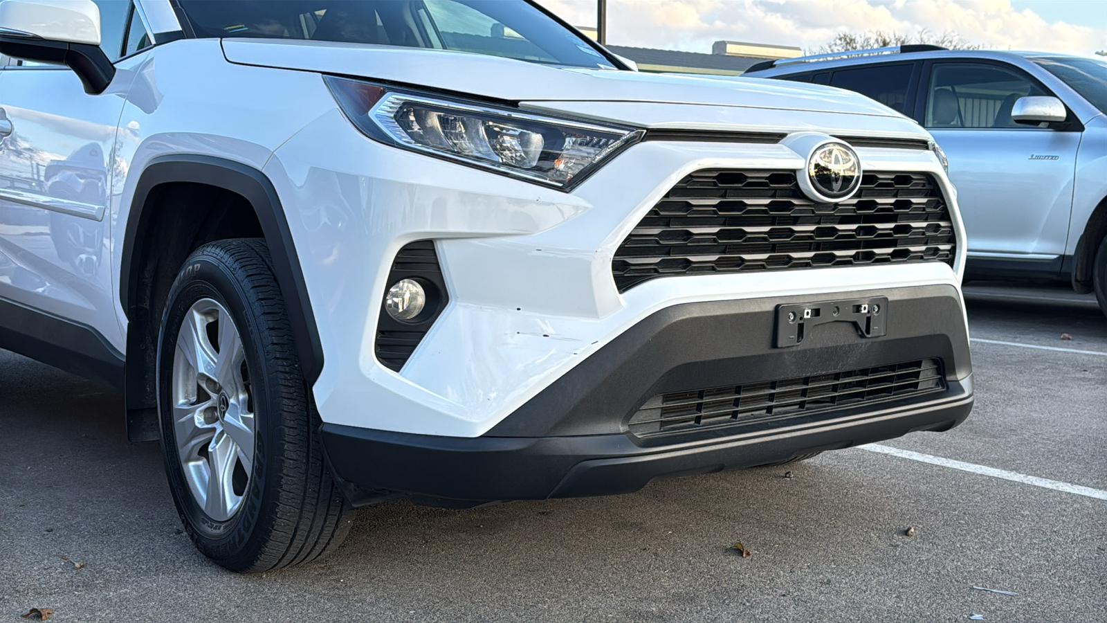 2021 Toyota RAV4 XLE 9