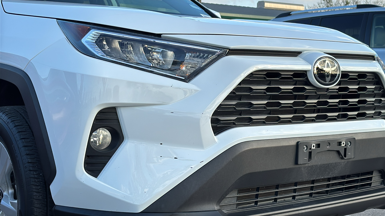 2021 Toyota RAV4 XLE 10