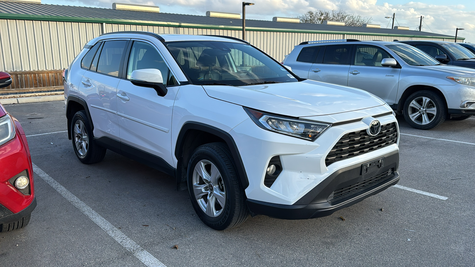 2021 Toyota RAV4 XLE 11